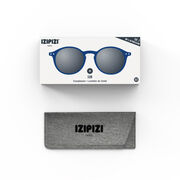 Navy blue round sunglasses